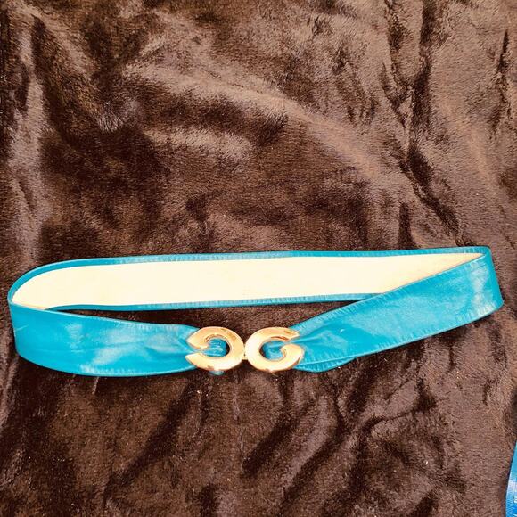 VINTAGE 80's EIGHTIES TURQUOISE GLOVE LEATHER GOLD CLASP BELT NEVER WORN - Picture 4 of 4